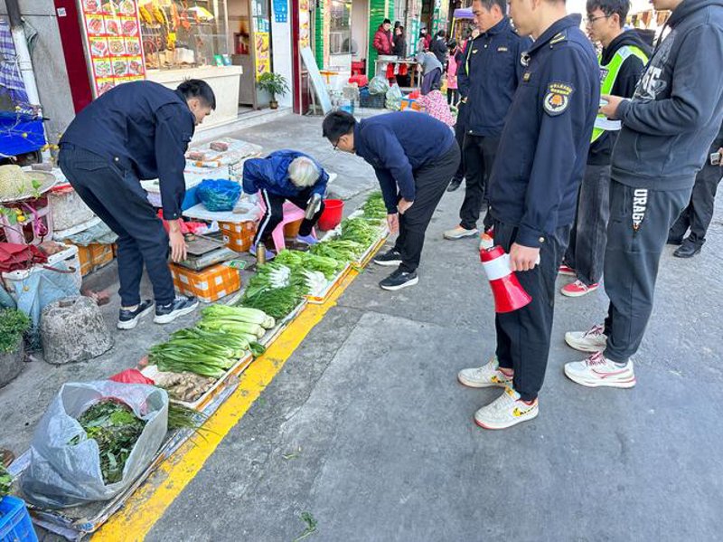 摊位招租：商场经济活力的缩影